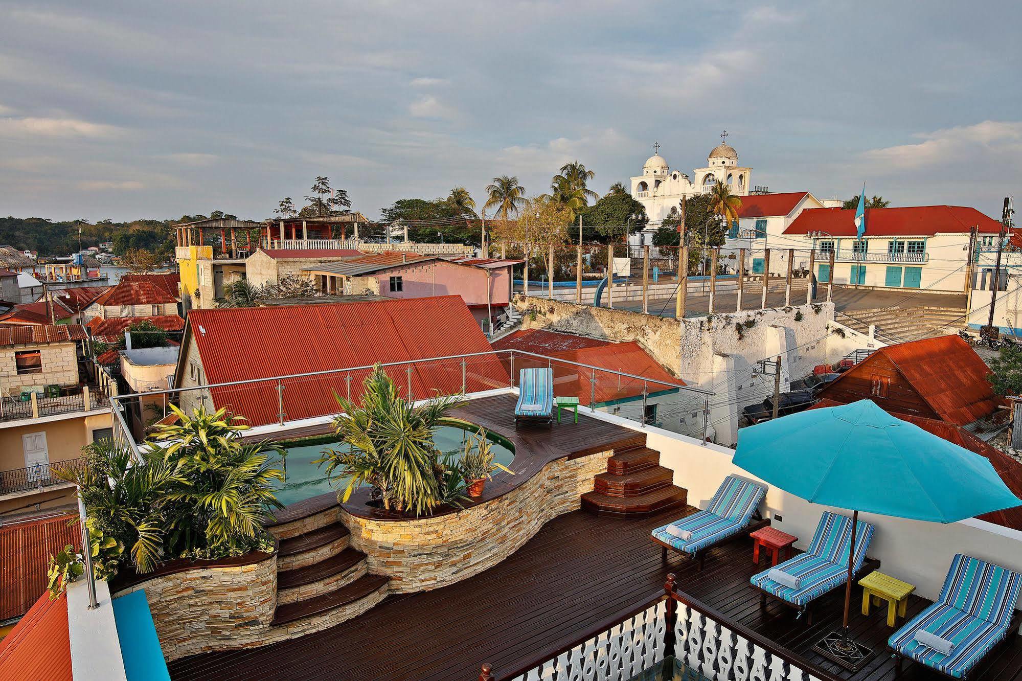 Hotel Isla De Flores Eksteriør bilde
